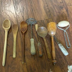 Lot of 9 Vintage Utensils Masher Roller Wooden Spoons Screwdriver Knife